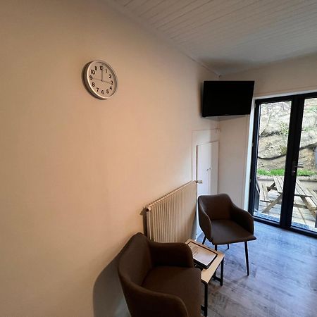 Appartement 4 Personnes, 1 Chambre, Terrasse, Wifi, Proche Du Centre La Bourboule Kültér fotó
