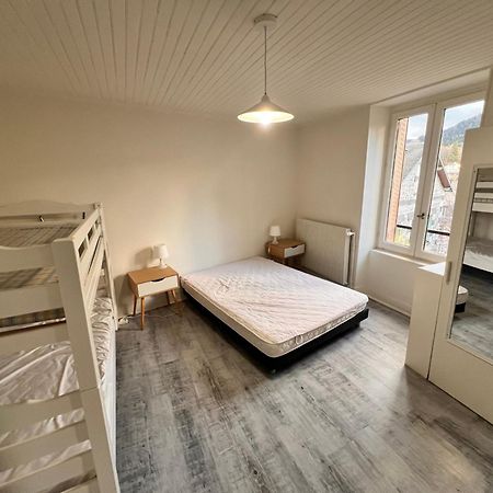 Appartement 4 Personnes, 1 Chambre, Terrasse, Wifi, Proche Du Centre La Bourboule Kültér fotó