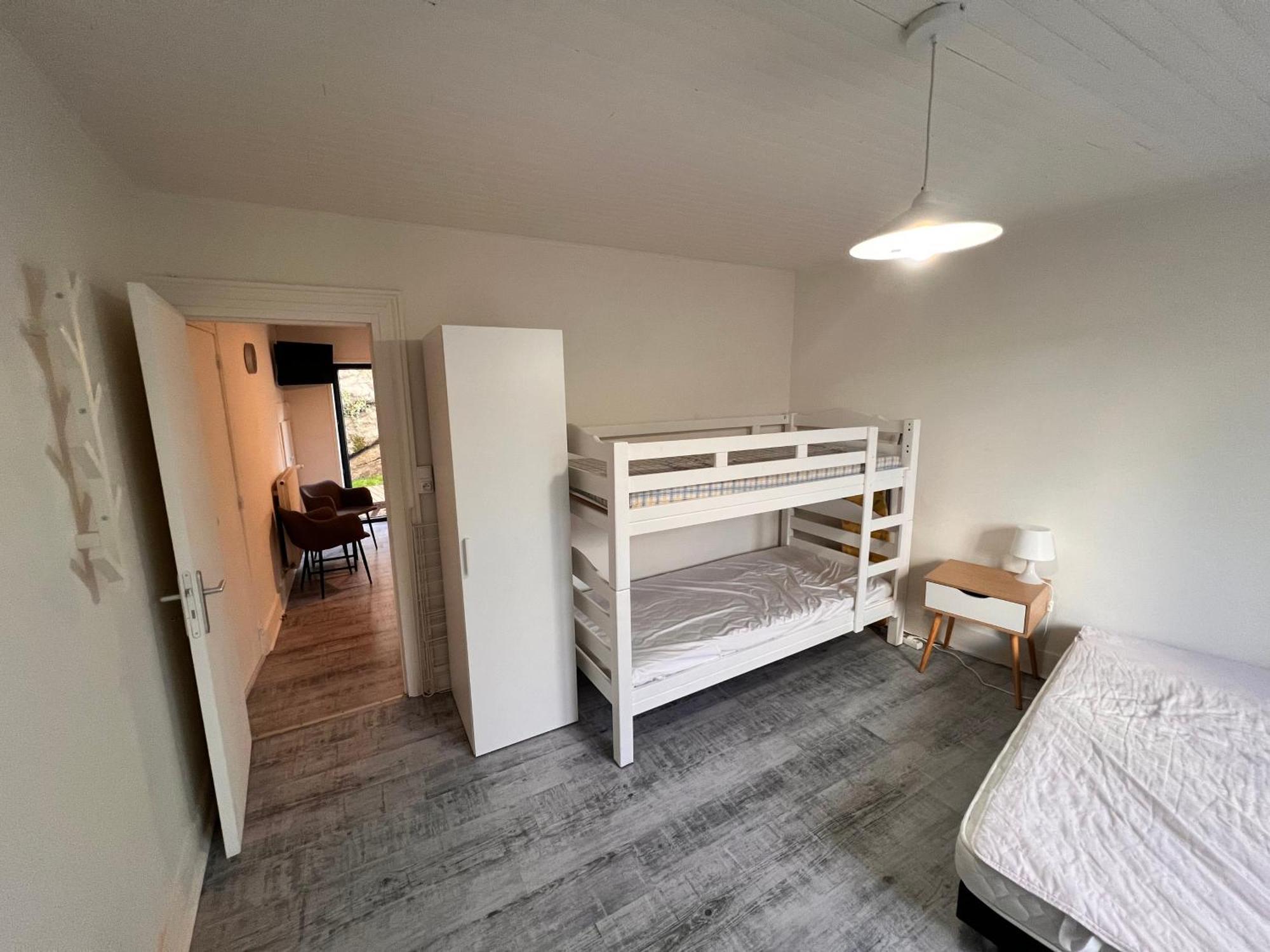 Appartement 4 Personnes, 1 Chambre, Terrasse, Wifi, Proche Du Centre La Bourboule Kültér fotó
